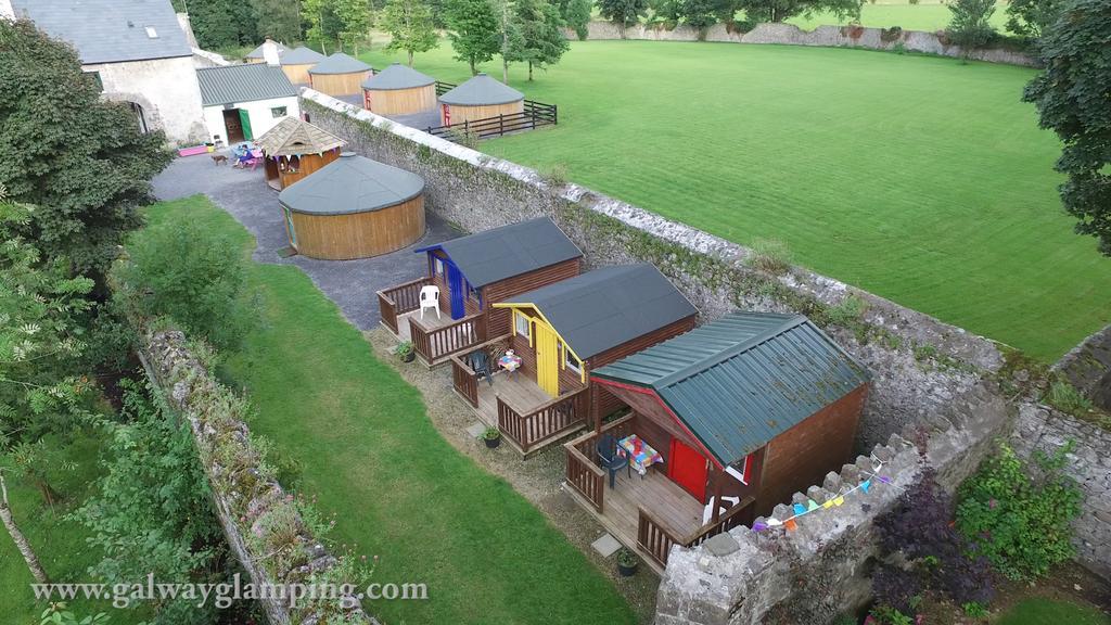 Отель Galway Glamping Туам Экстерьер фото