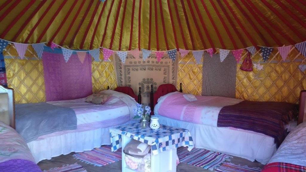 Отель Galway Glamping Туам Экстерьер фото