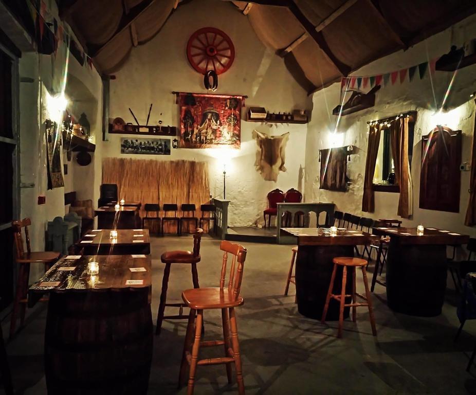 Отель Galway Glamping Туам Экстерьер фото